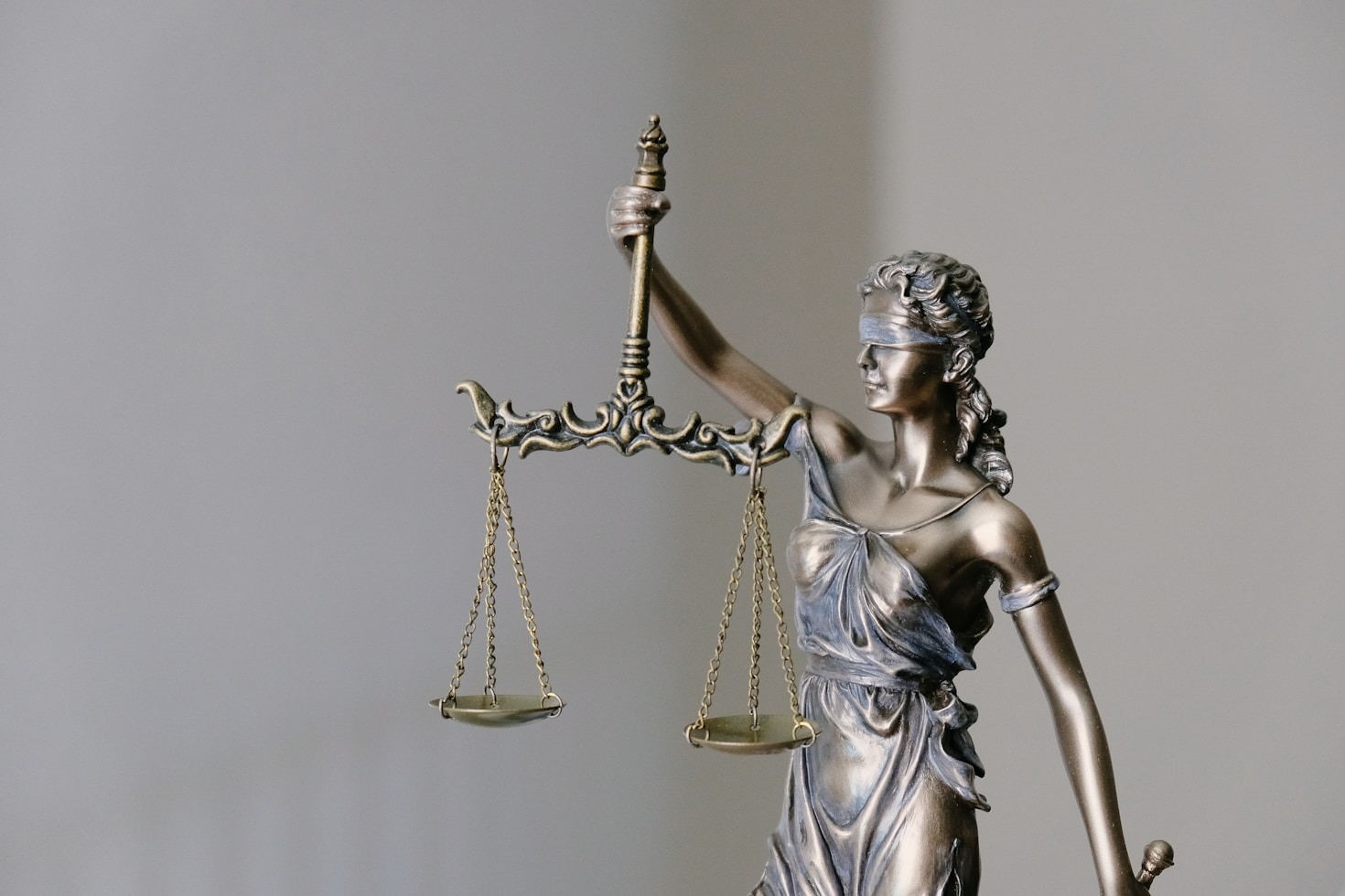 Essential Tips For Navigating Cross Border Litigation